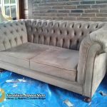SOFA MEWAH 2 SEATER CHESTERFIELD